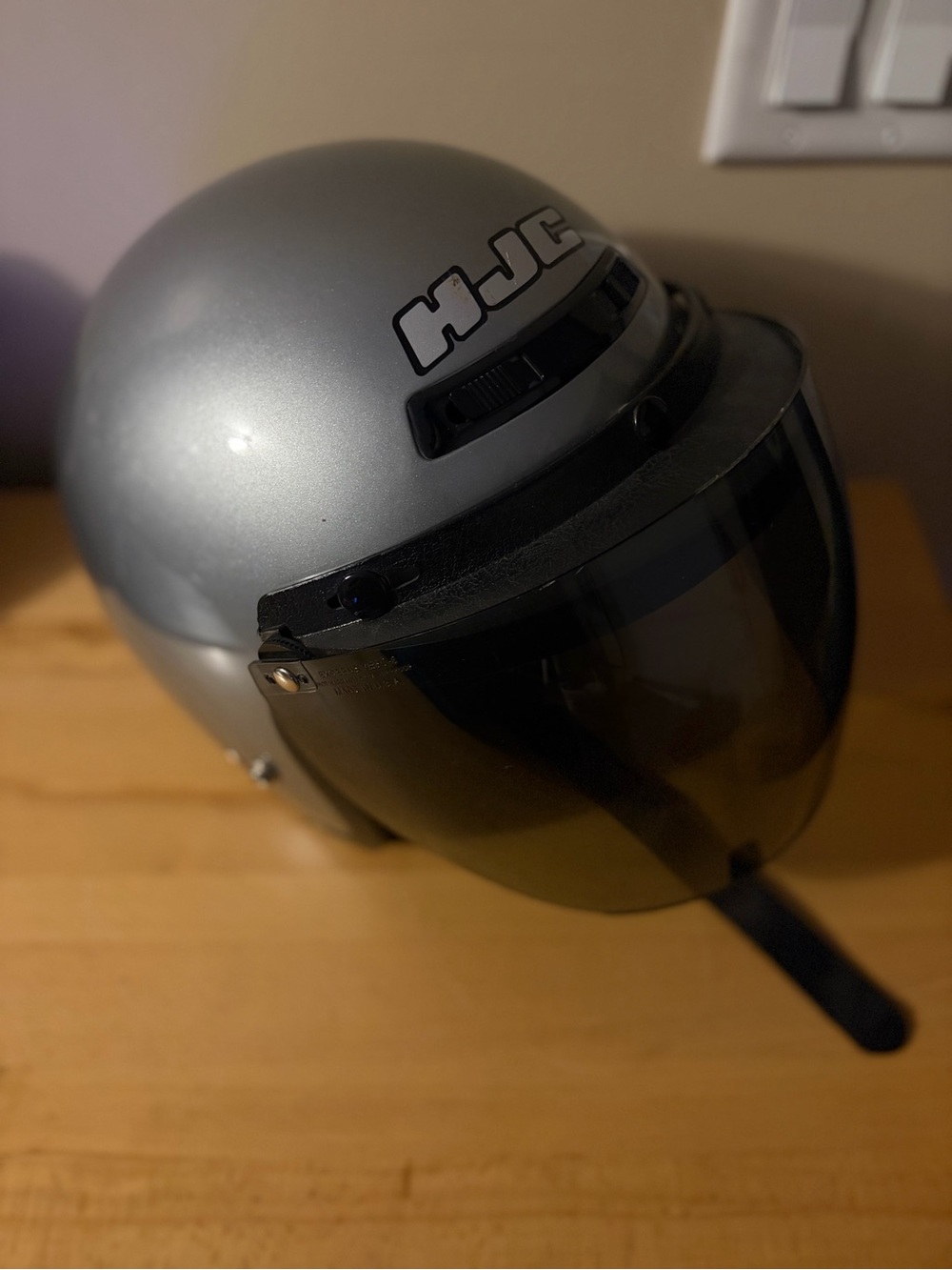 HJC Silver Open-Face Motorcycle Helmet with Dark Visor